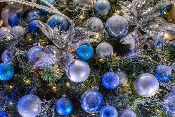 Wesołych Świąt i szczęśliwego Nowego Roku!