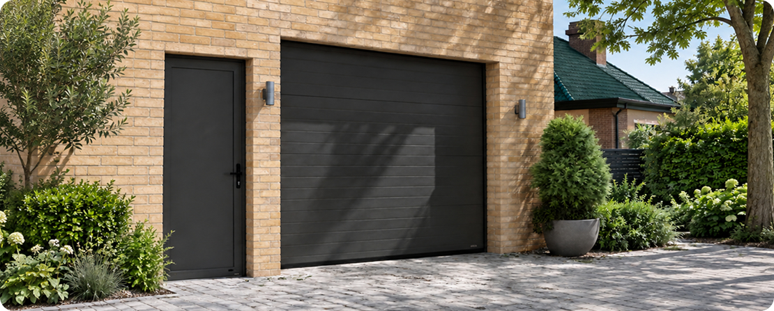 plastic-window-building-exterior-city-outdoor 5